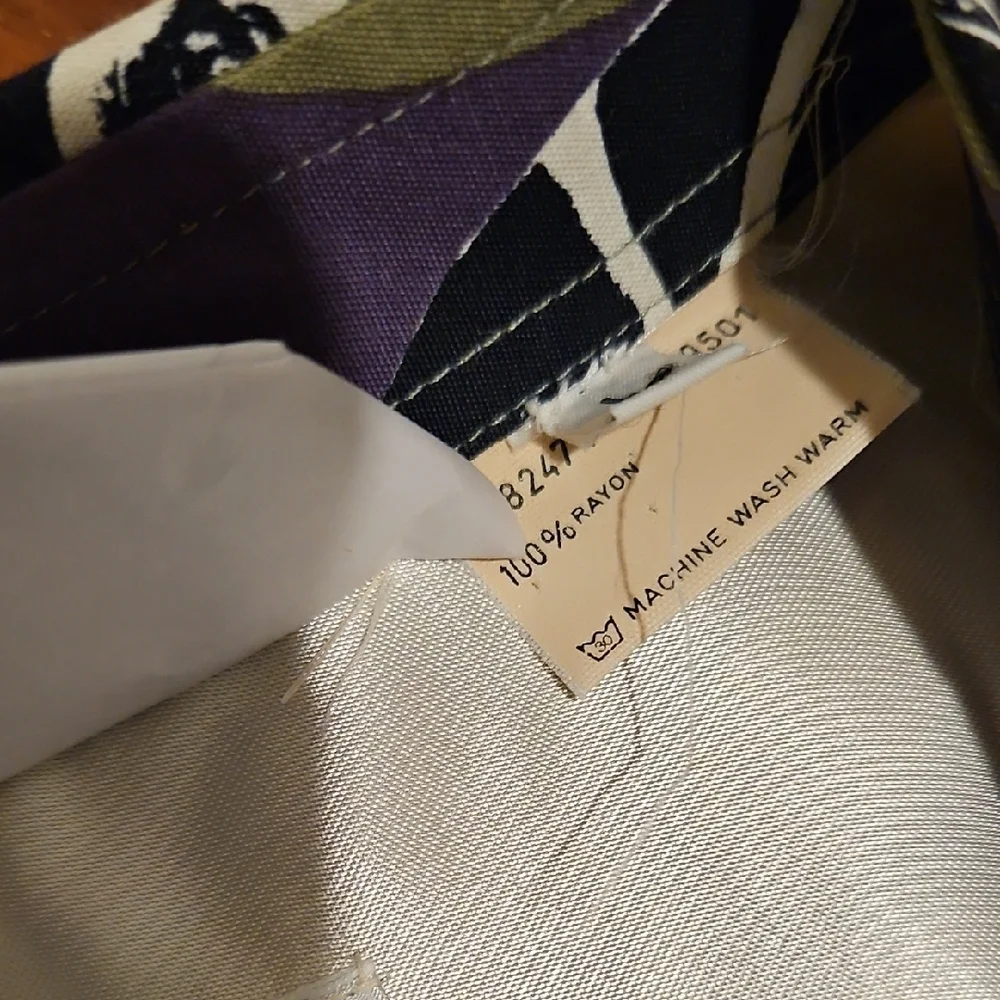 Men's Multicolor Graphic Shirt - Picture 6 of 7